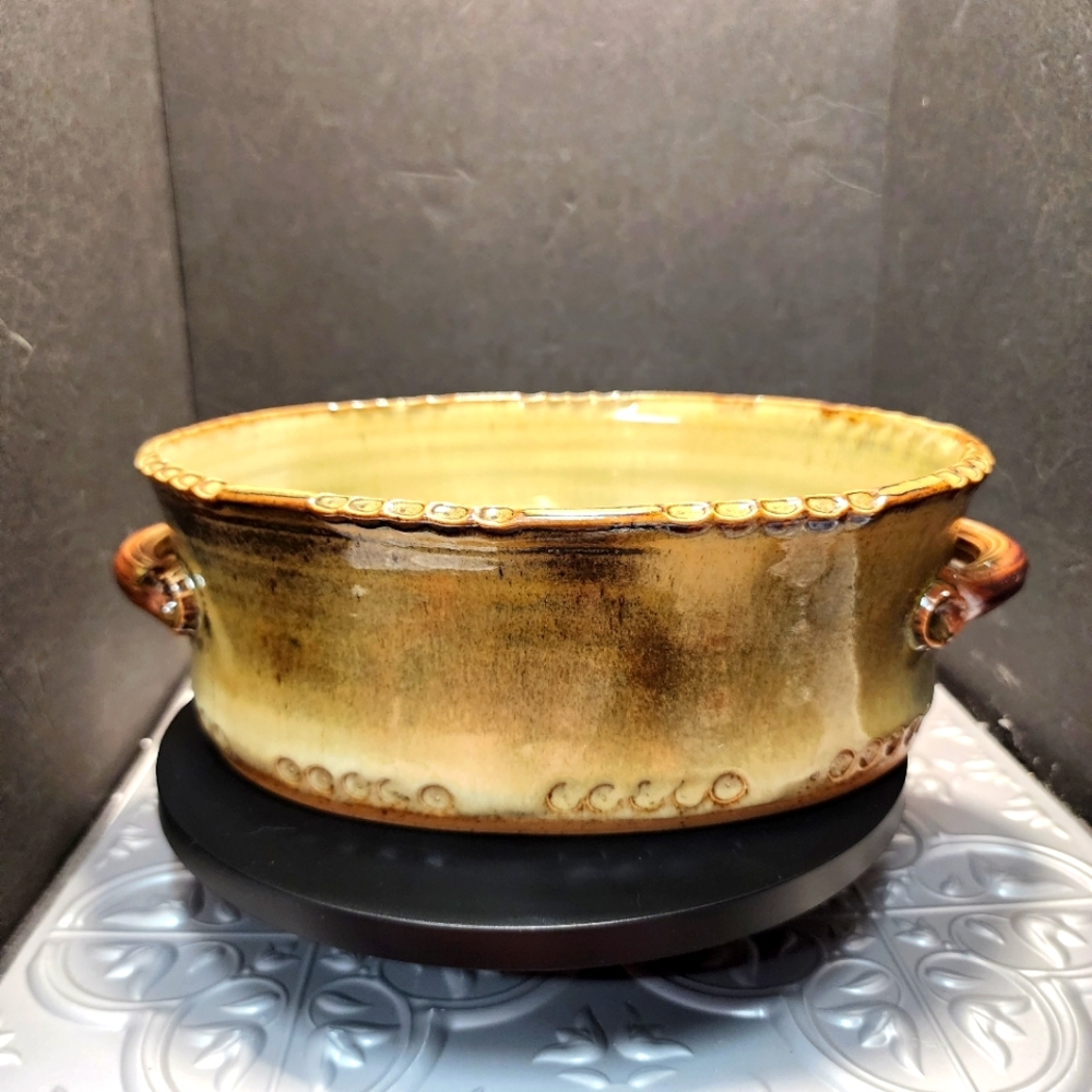 MID-CENTURY STUDIO ART POTTERY PLANTER/-HANDLES Singed Pottery Console